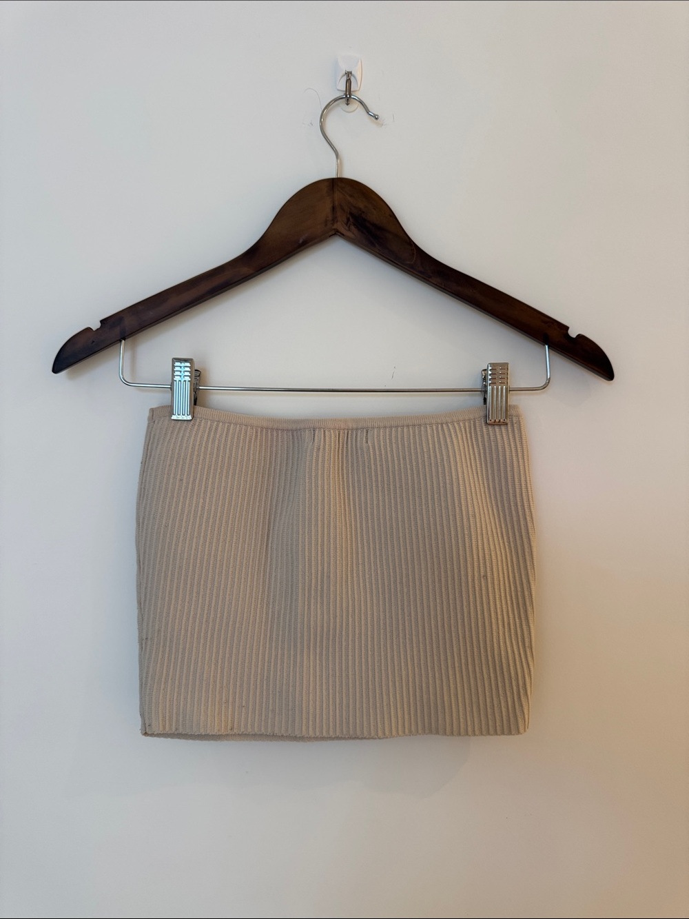 Glassons Beige Ribbed Crop Top - Picture 2 of 4
